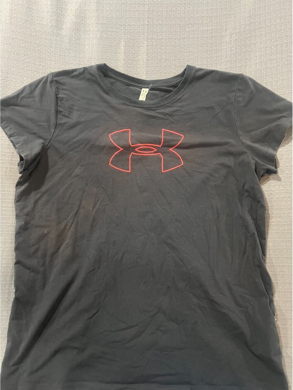 Under Armour Adult XL Black Red Logo Loose Athletic T-Shirt